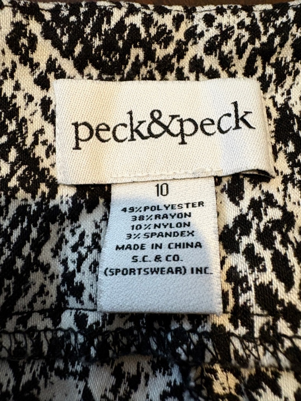 Peck & Peck Black and White Animal-Print Knit Piece - Picture 4 of 4